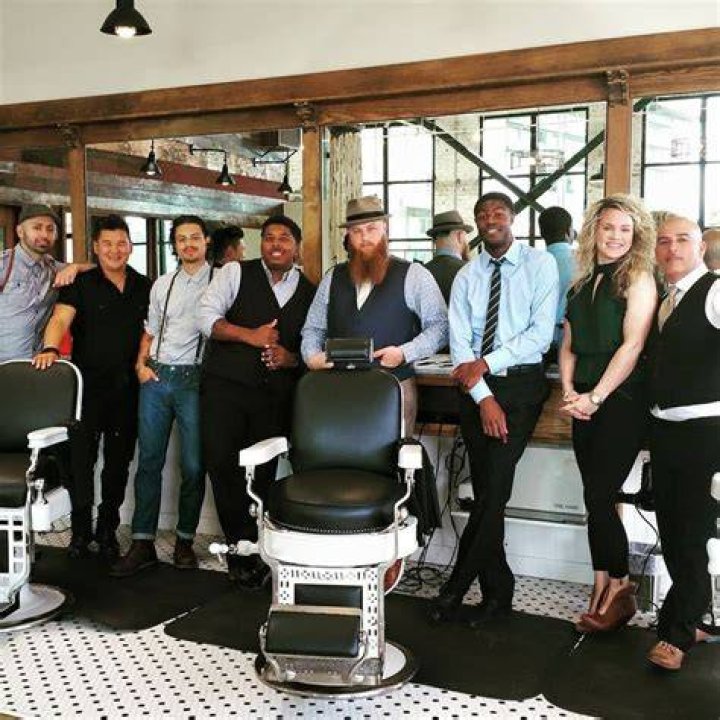 Barber shops open on sunday