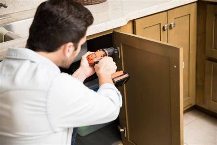 Kitchen cabinet repair - How To Discuss