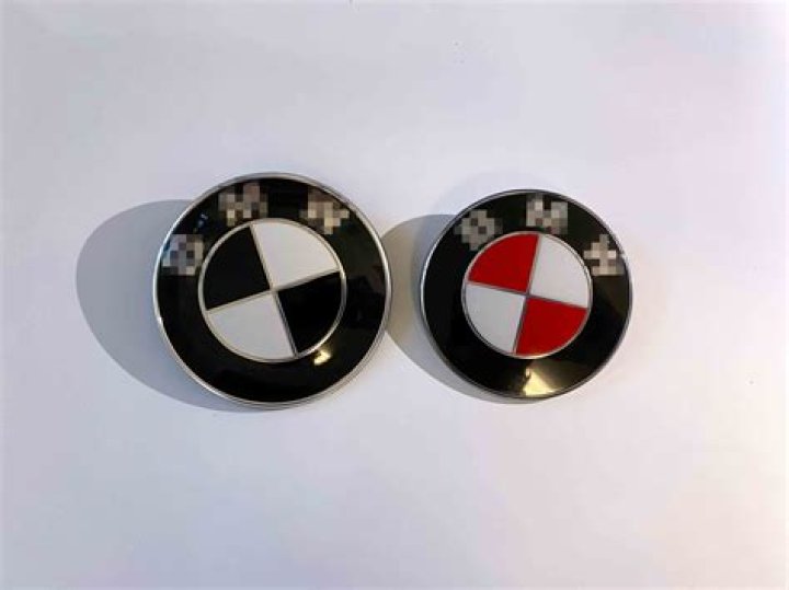 Red Bmw Emblem - How To Discuss